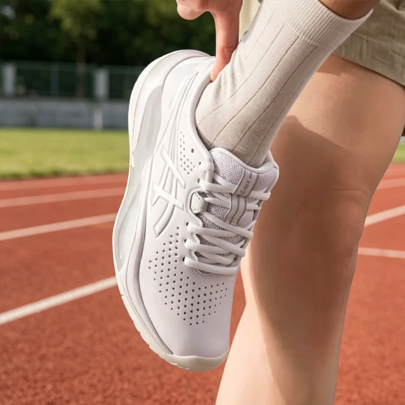 Asics tennisschoenen voor dame - Table Tennis Shoes Asics recensie en prijs